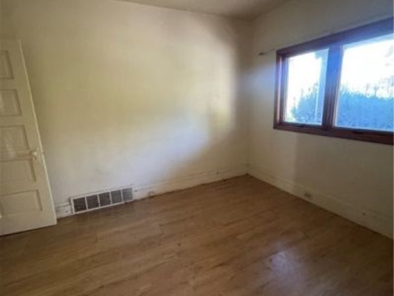 3660 E 76th Street, Unit Down, Cleveland, OH 44105 Photo 7