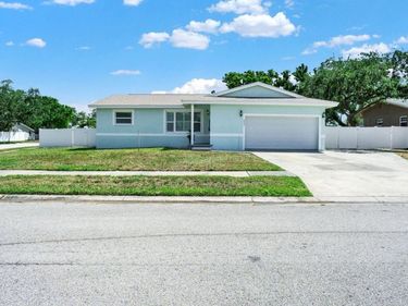 6035 19TH STREET NE, ST PETERSBURG, FL 33703