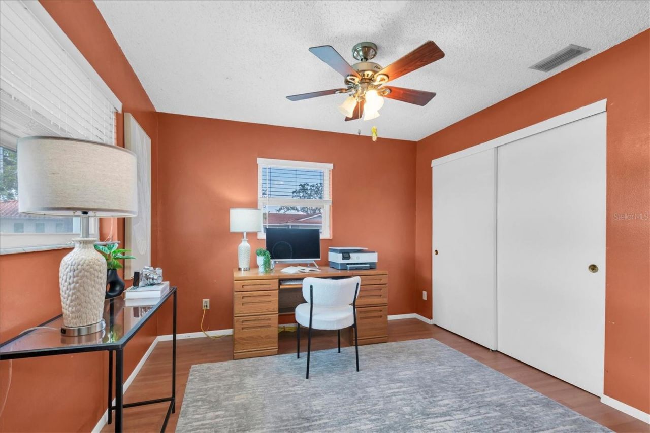 6035 19th Street Ne, Saint Petersburg, FL 33703 Photo