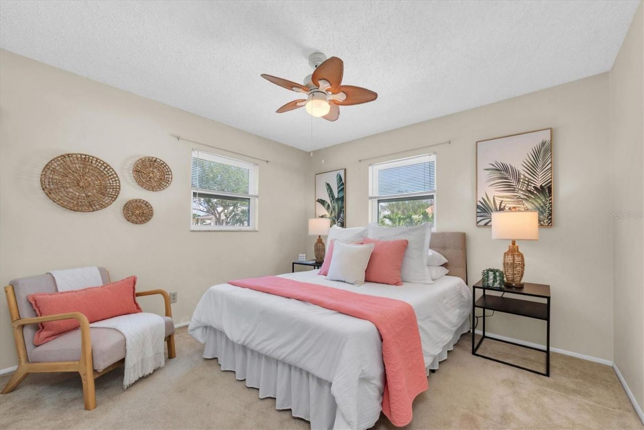 6035 19th Street Ne, Saint Petersburg, FL 33703 Photo