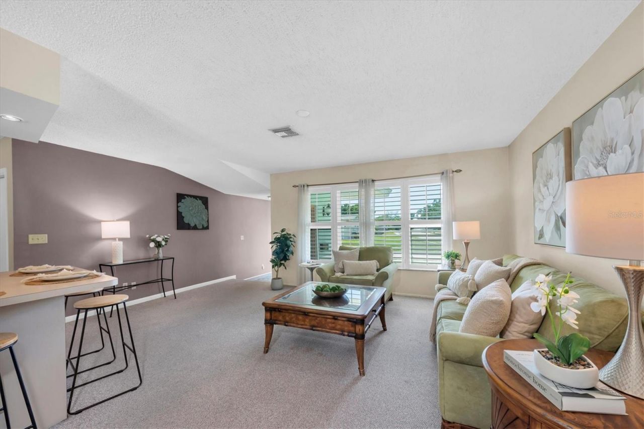 6035 19th Street Ne, Saint Petersburg, FL 33703 Photo