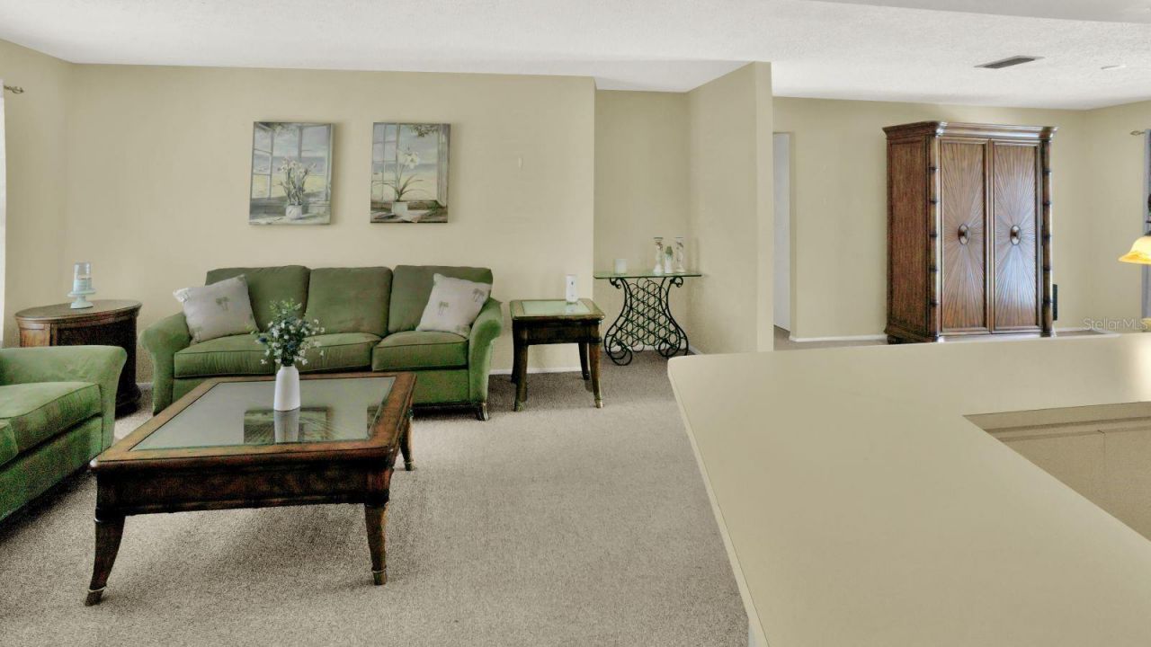 6035 19th Street Ne, Saint Petersburg, FL 33703 Photo