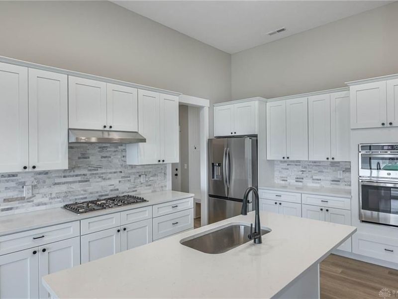 920 Wright Cycle Boulevard, Xenia, OH 45385 Photo 12