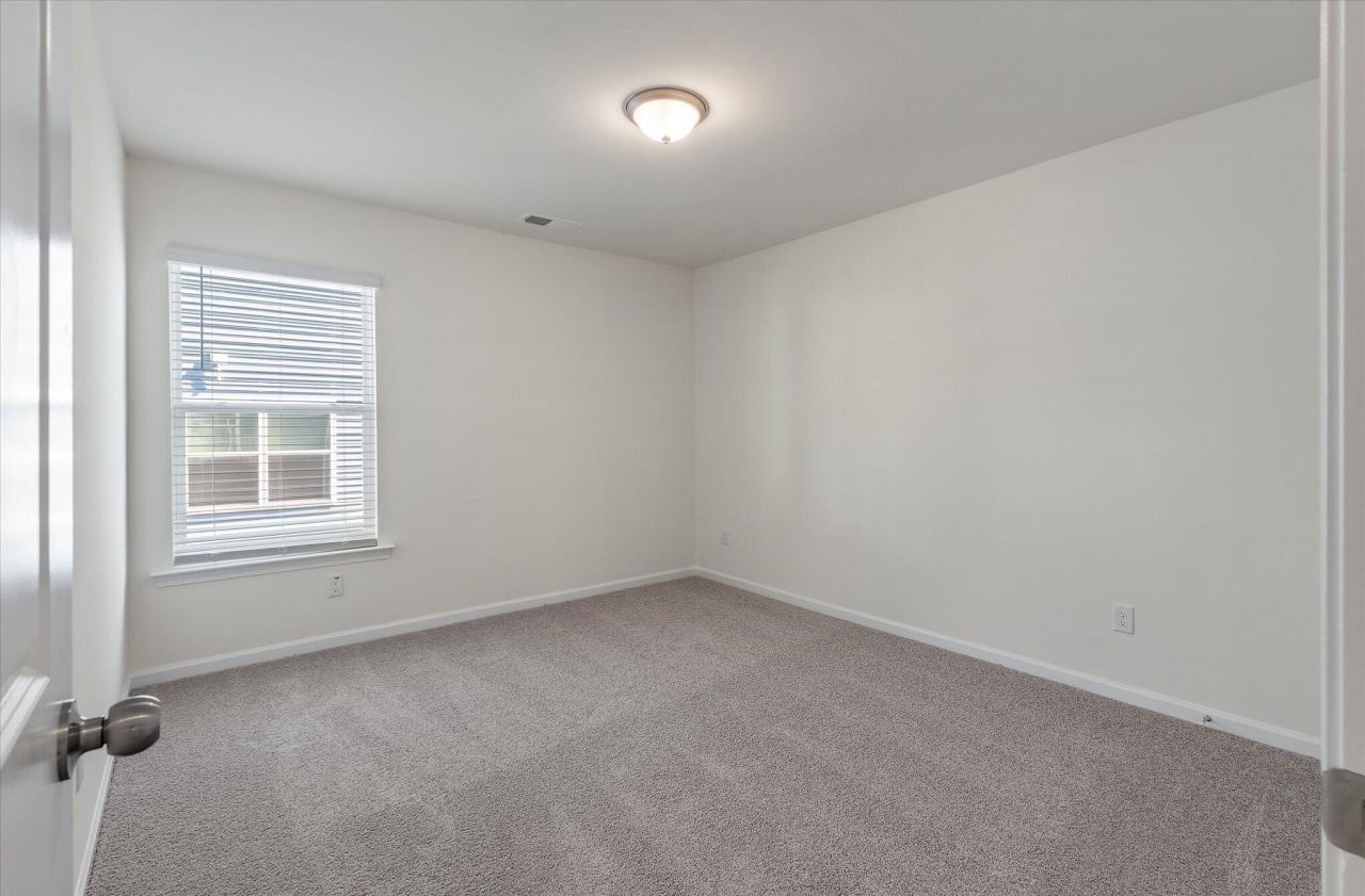 206 Palfrey Drive Photo 31