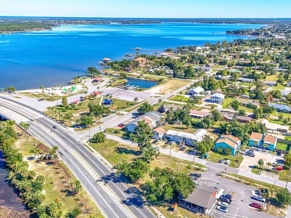 305 Ohio Avenue, Lynn Haven, FL 32444