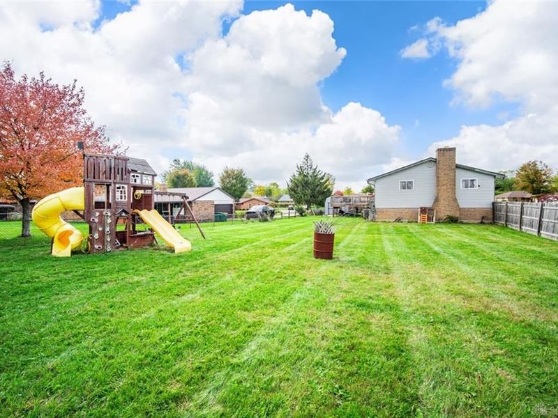 3653 Navara Drive, Beavercreek, OH 45431 Photo 40