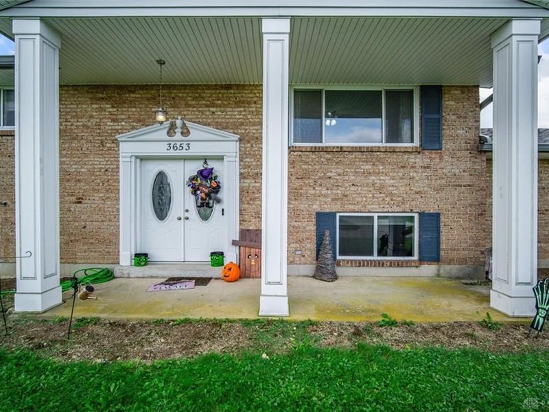 3653 Navara Drive, Beavercreek, OH 45431 Photo 6