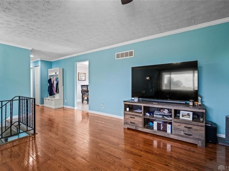 3653 Navara Drive, Beavercreek, OH 45431 Photo 9