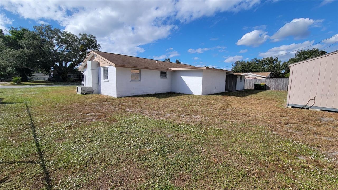 432 Crosby Court, Sarasota, FL 34237 Photo