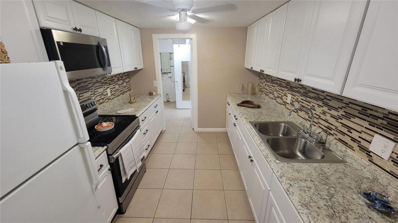 432 Crosby Court, Sarasota, FL 34237 Photo