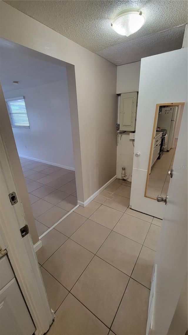 432 Crosby Court, Sarasota, FL 34237 Photo