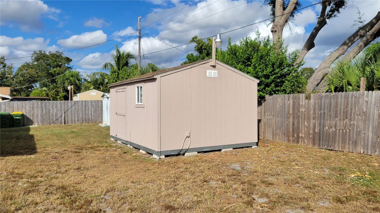 432 Crosby Court, Sarasota, FL 34237 Photo