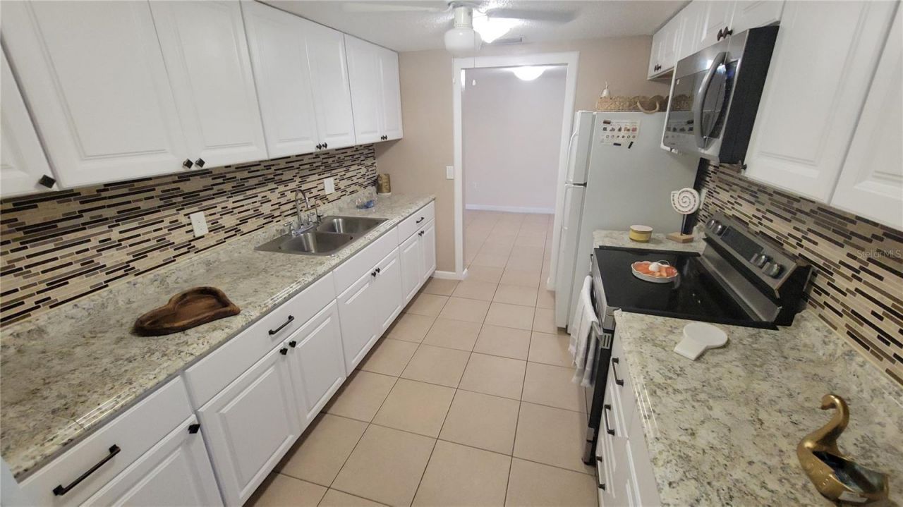432 Crosby Court, Sarasota, FL 34237 Photo