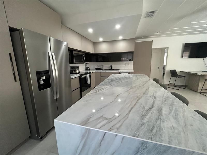 217 SW 15th Street, Fort Lauderdale, FL 33315 Photo