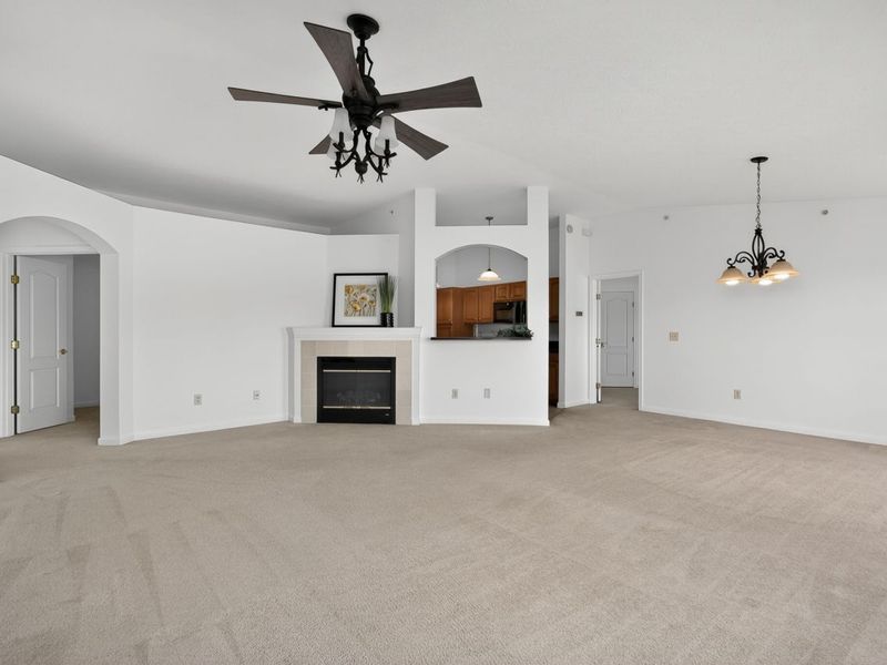 1854 Mimosa Trail, Florence, KY 41042 Photo 4