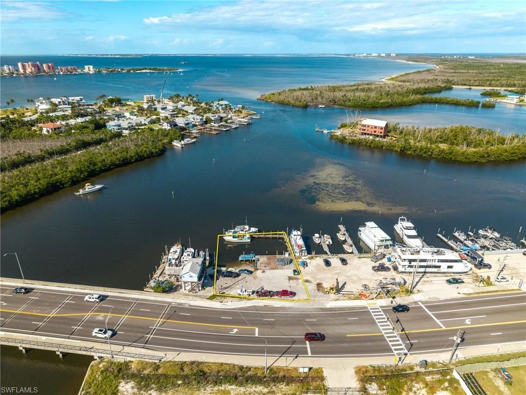 18850 San Carlos Blvd, Fort Myers Beach, FL 33931 Photo