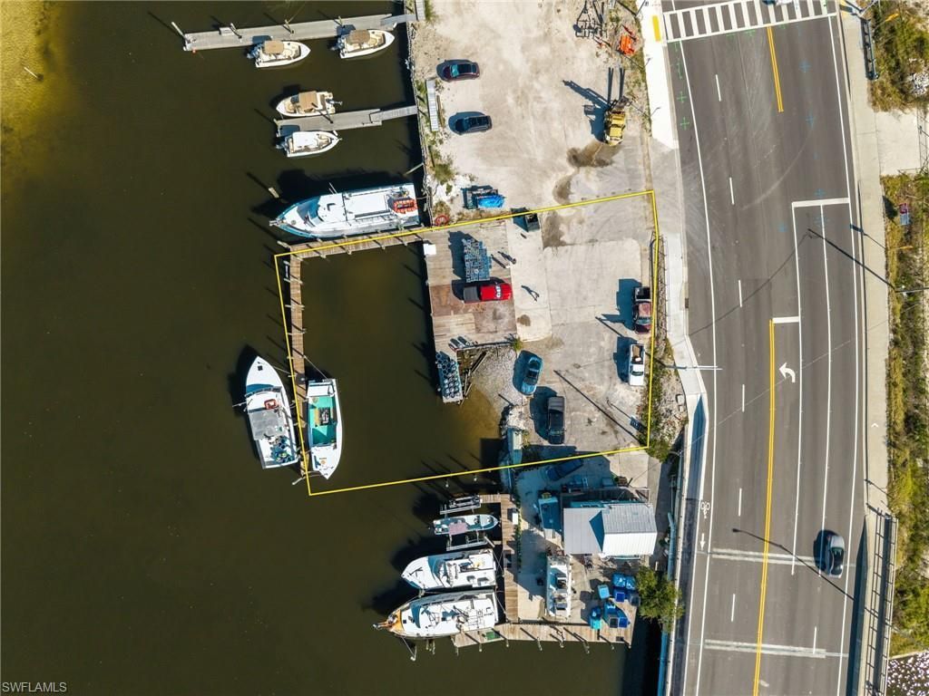 18850 San Carlos Blvd, Fort Myers Beach, FL 33931 Photo