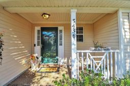 5436 Altamaha Drive photo 4