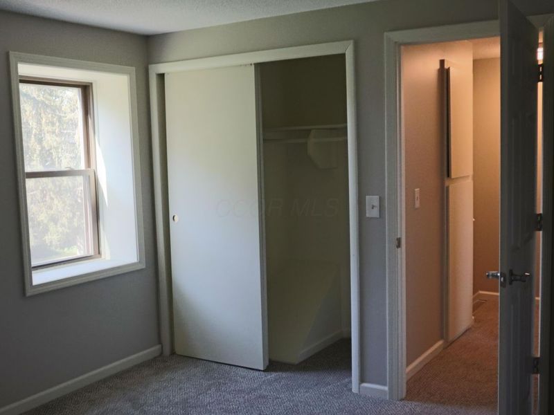 1590 Jacqueline Court, Columbus, OH 43232 Photo 15