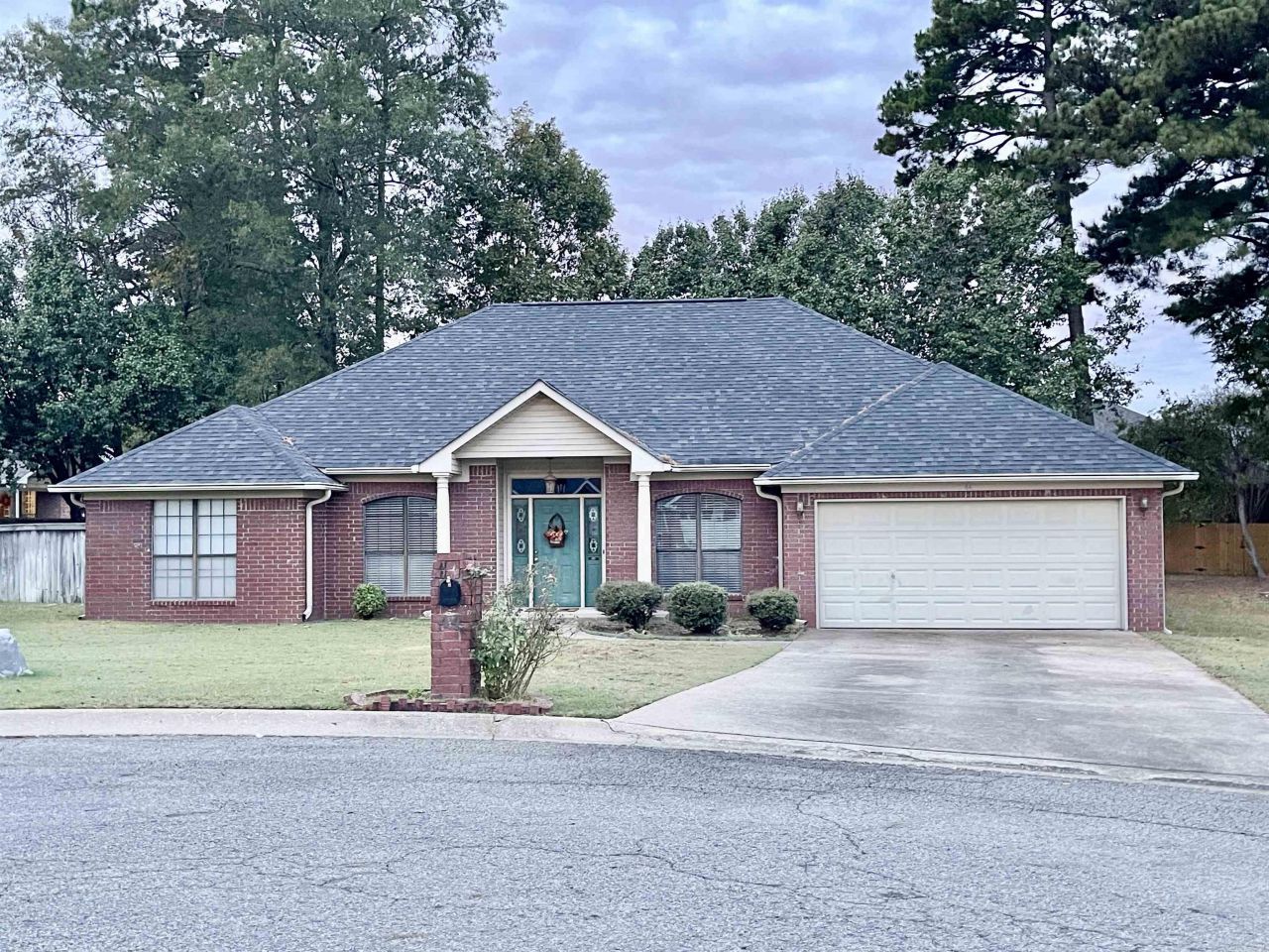 44 Hibiscus Cove Maumelle, AR 72113
