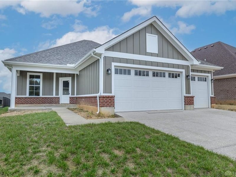 926 Wright Cycle Boulevard, Xenia, OH 45385 Photo 1