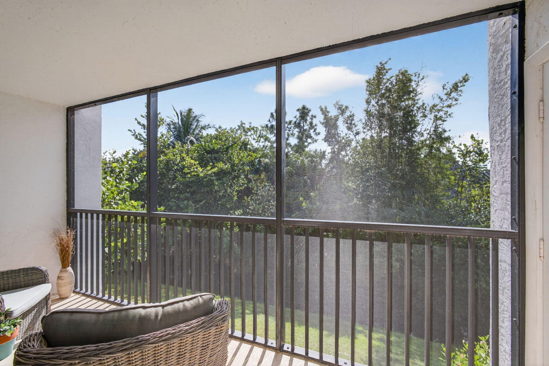 1605 S Us Highway 1, Unit F204, Jupiter, FL 33477 Photo