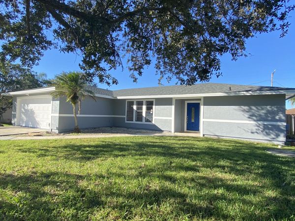 773 SE Carnival Avenue, Port Saint Lucie, FL 34983