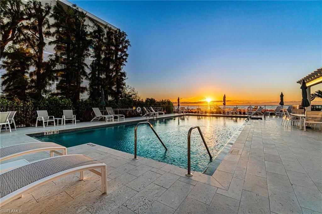 3483 Gulf Shore Blvd N, Unit 105, Naples, FL 34103 Photo