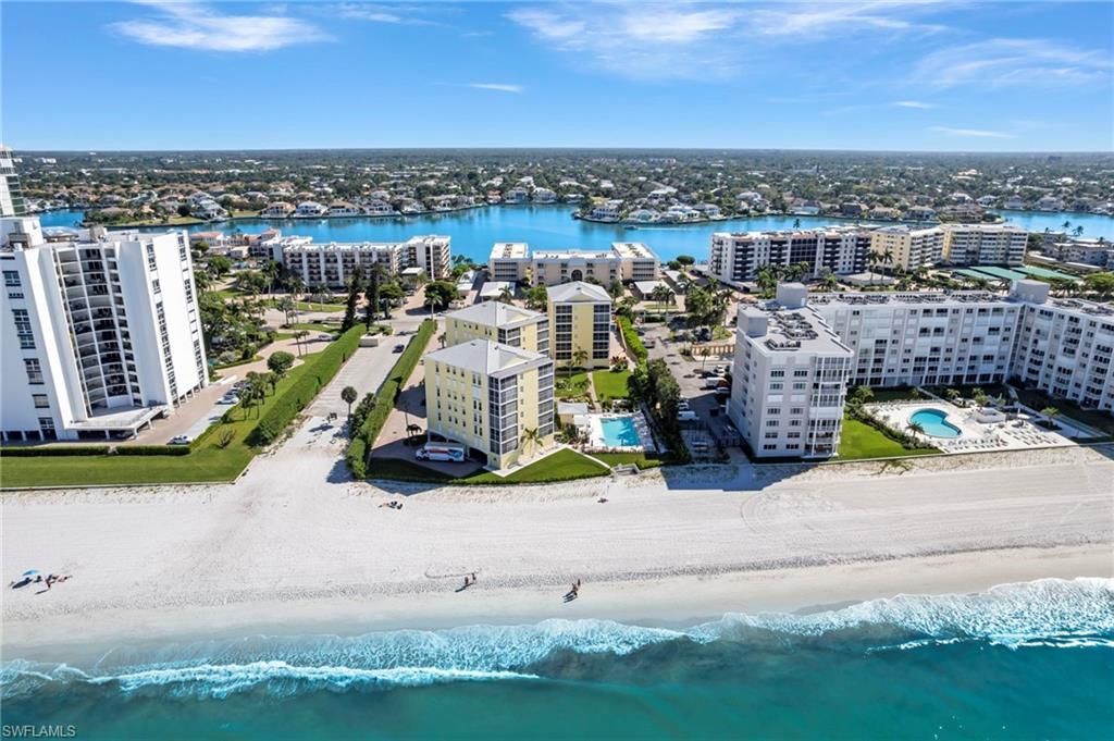 3483 Gulf Shore Blvd N, Unit 105, Naples, FL 34103 Photo
