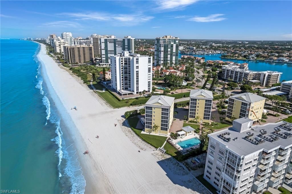 3483 Gulf Shore Blvd N, Unit 105, Naples, FL 34103 Photo