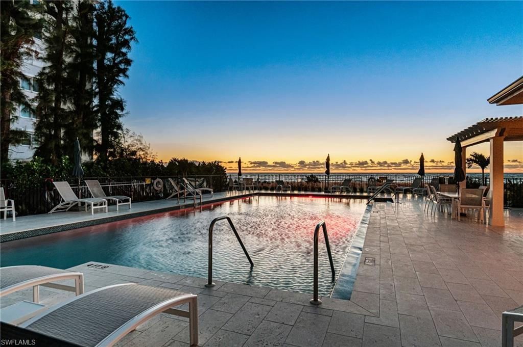 3483 Gulf Shore Blvd N, Unit 105, Naples, FL 34103 Photo