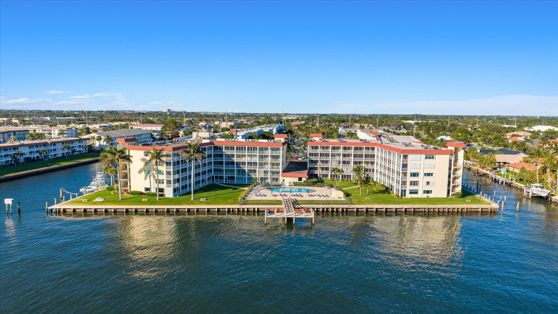 105 Paradise Harbour Boulevard, Unit 206, North Palm Beach, FL 33408 Photo