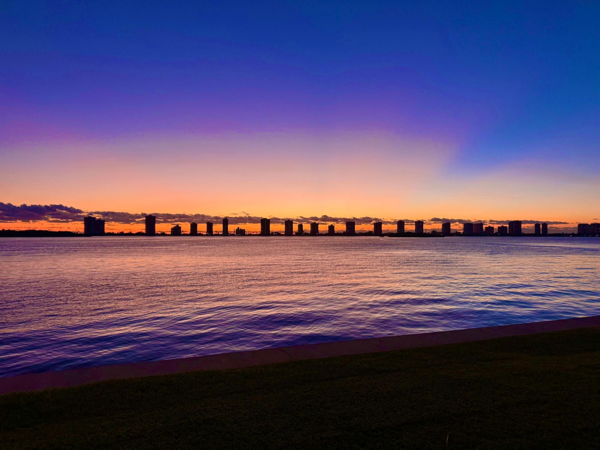 105 Paradise Harbour Boulevard, Unit 206, North Palm Beach, FL 33408 Photo