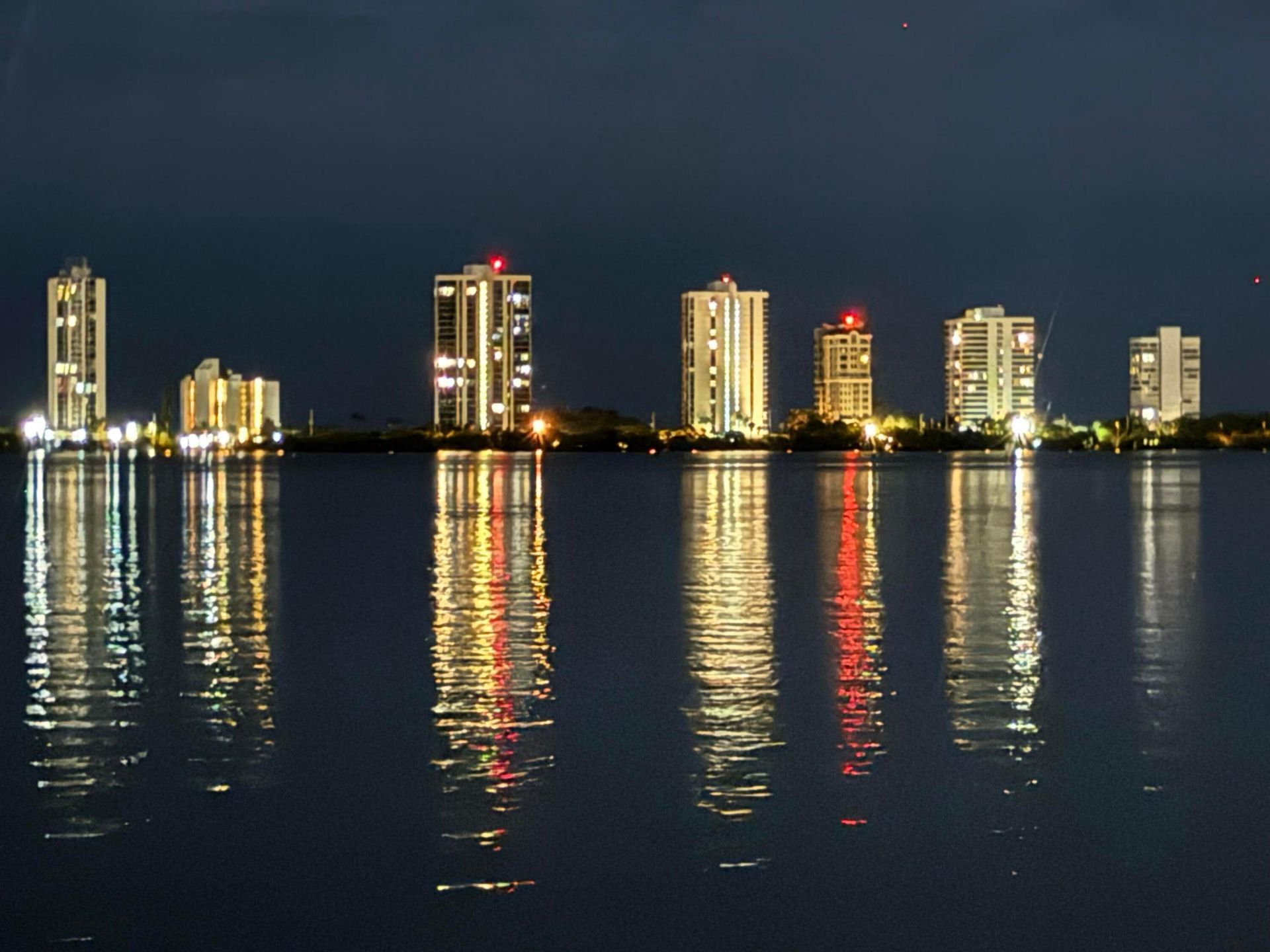 105 Paradise Harbour Boulevard, Unit 206, North Palm Beach, FL 33408 Photo