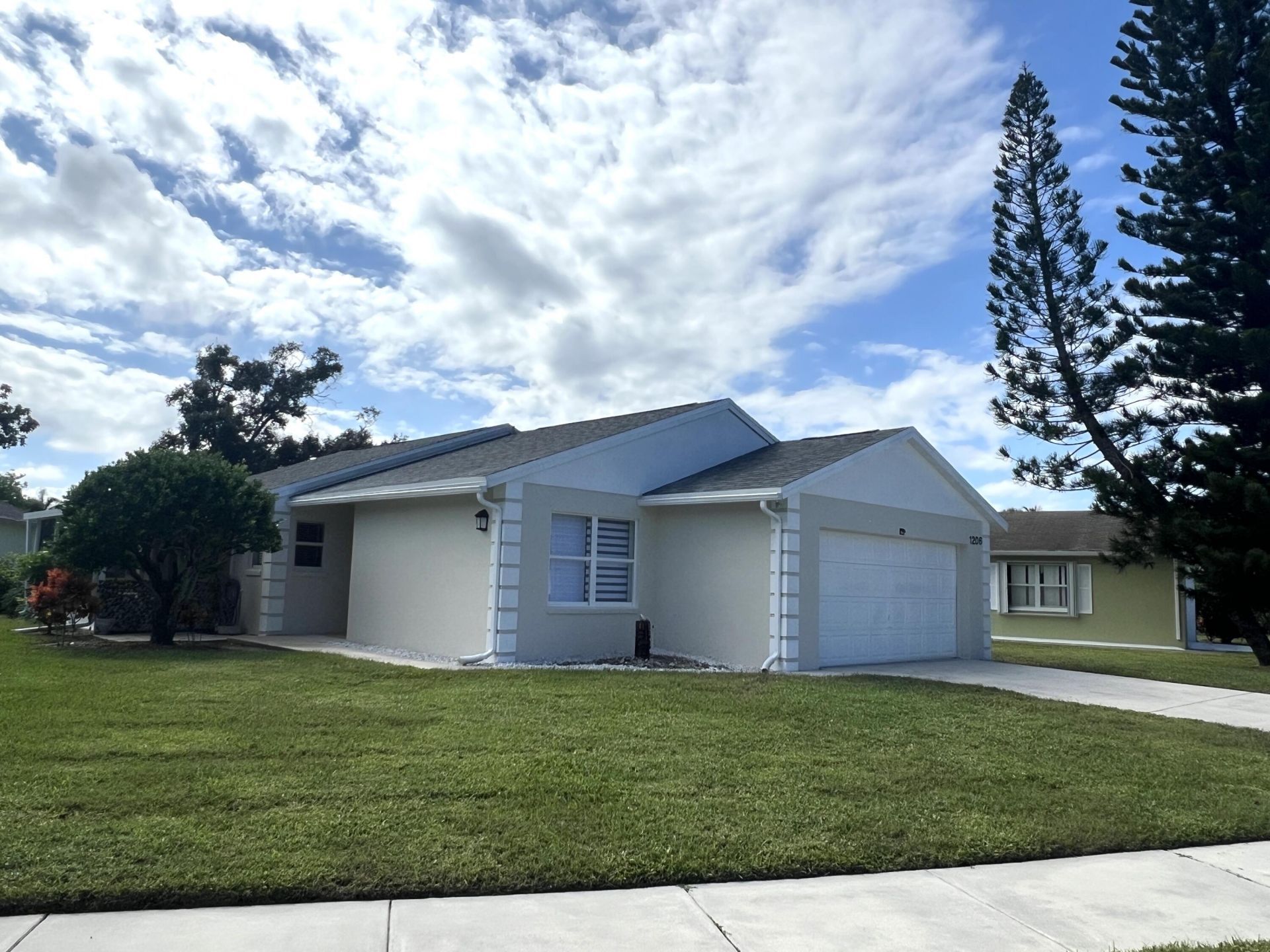 1206 Pine Sage Circle, West Palm Beach, FL 33409 Photo