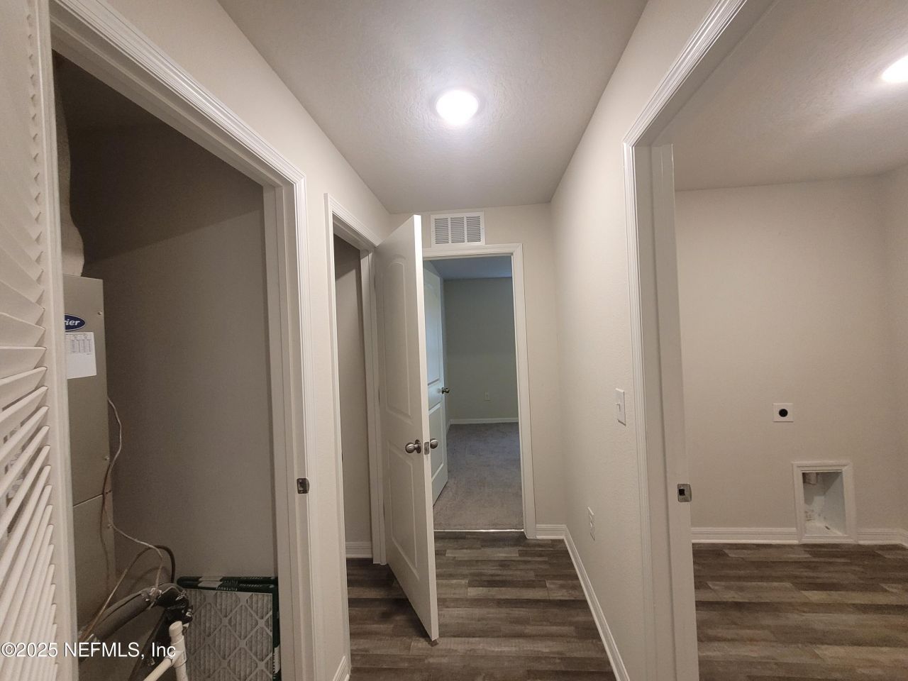 256 River Hill Drive, Welaka, FL 32193 Photo