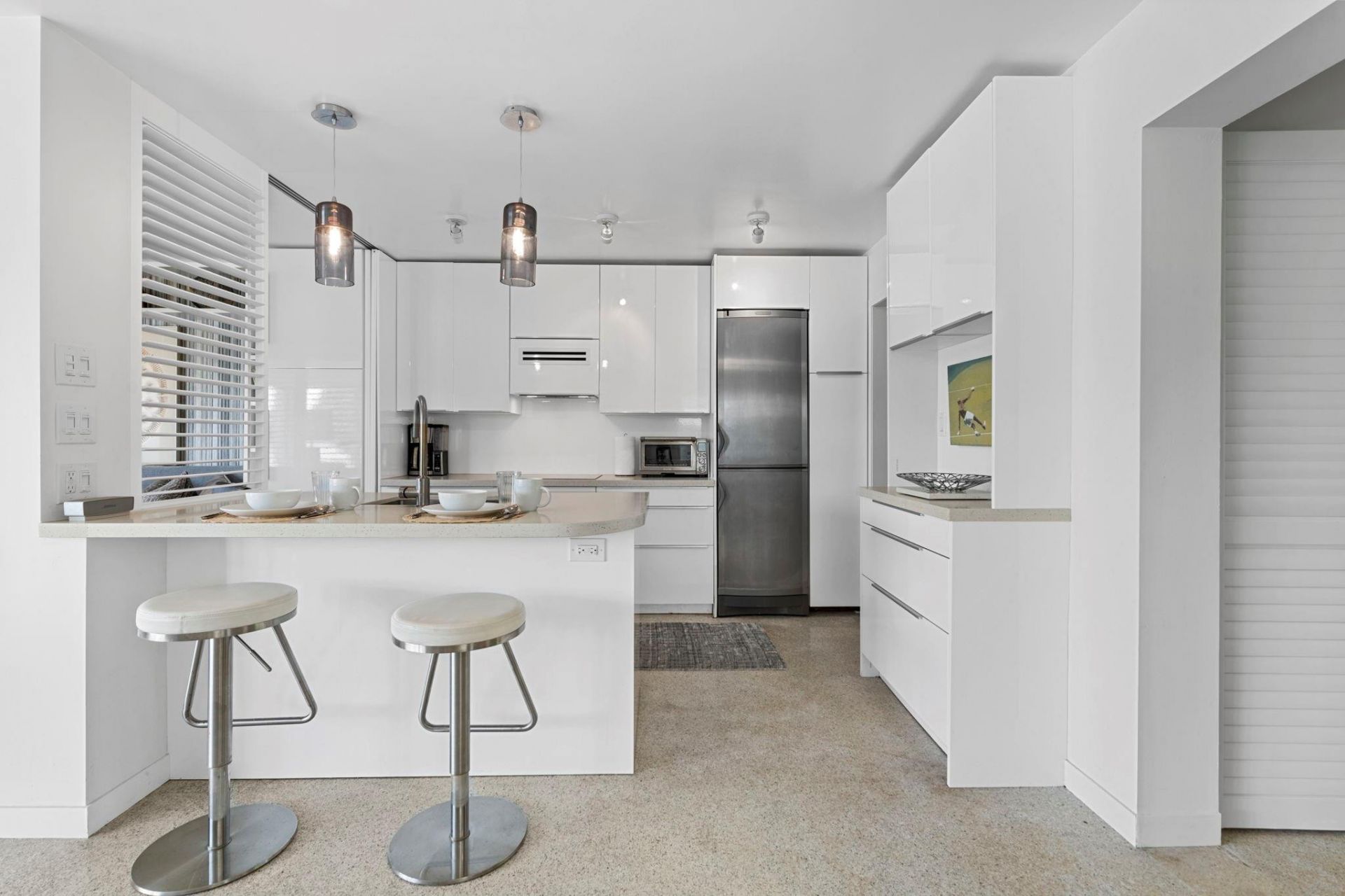 561 Bayshore Drive, Unit 5, Fort Lauderdale, FL 33304 Photo