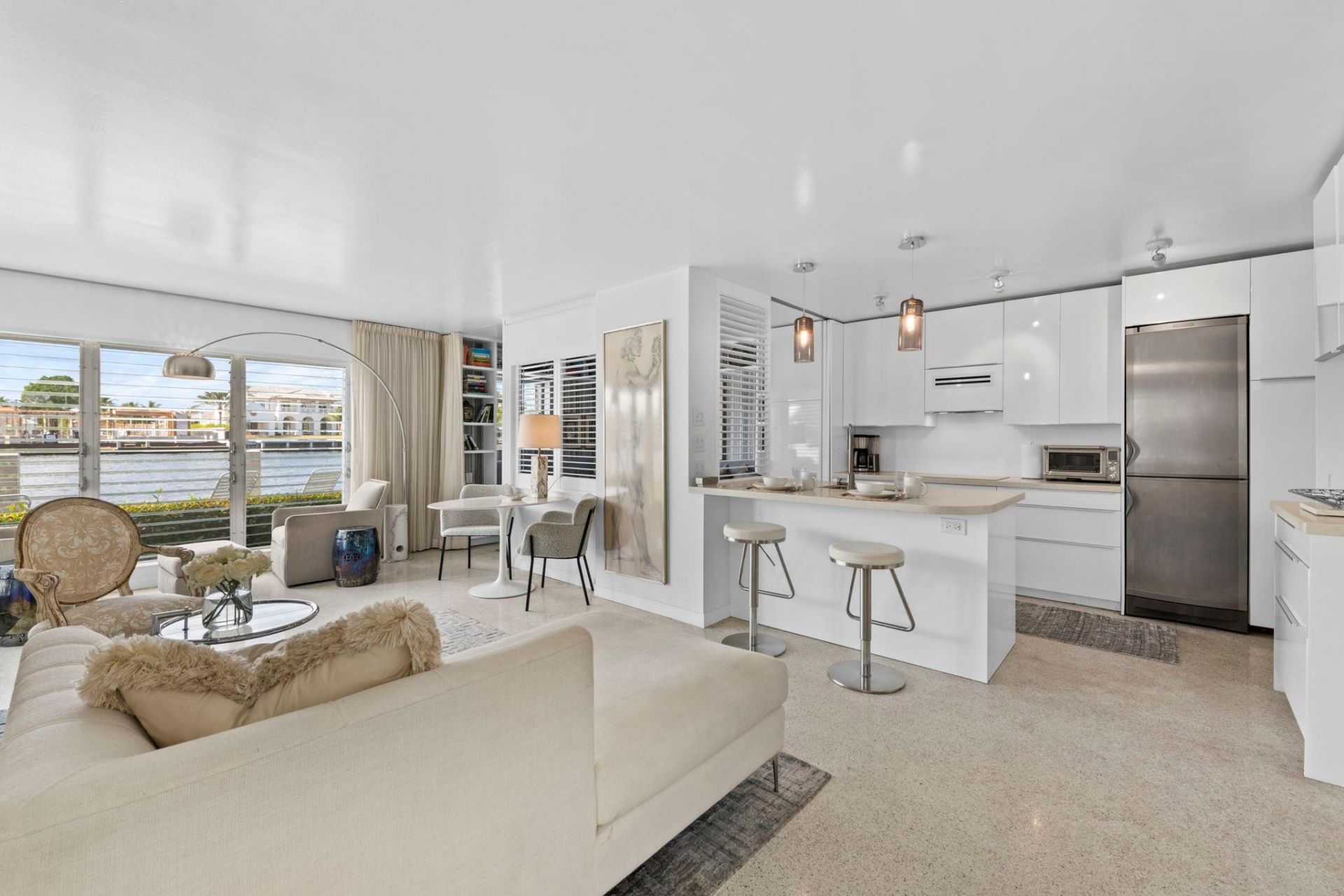 561 Bayshore Drive, Unit 5, Fort Lauderdale, FL 33304 Photo