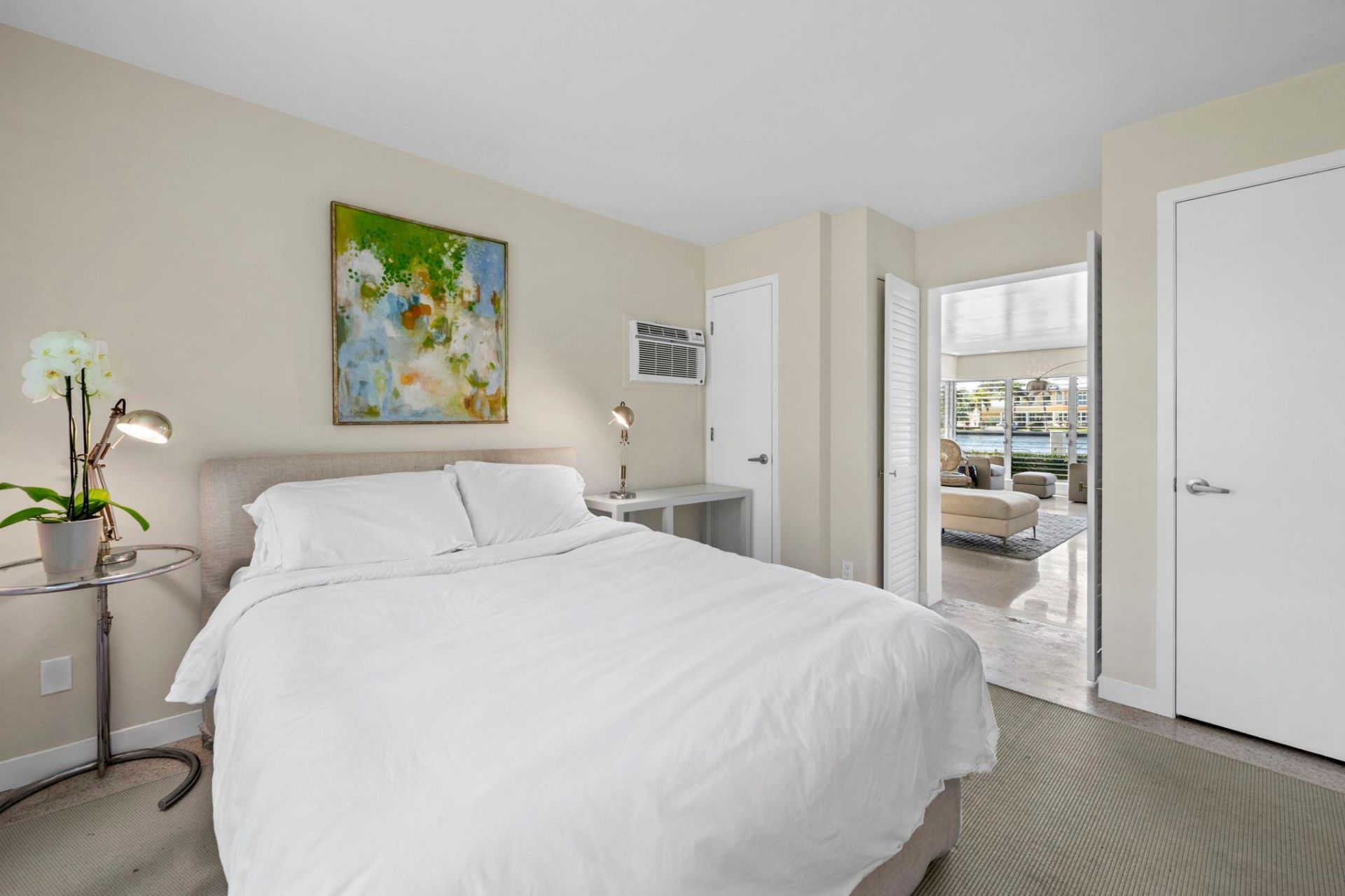 561 Bayshore Drive, Unit 5, Fort Lauderdale, FL 33304 Photo