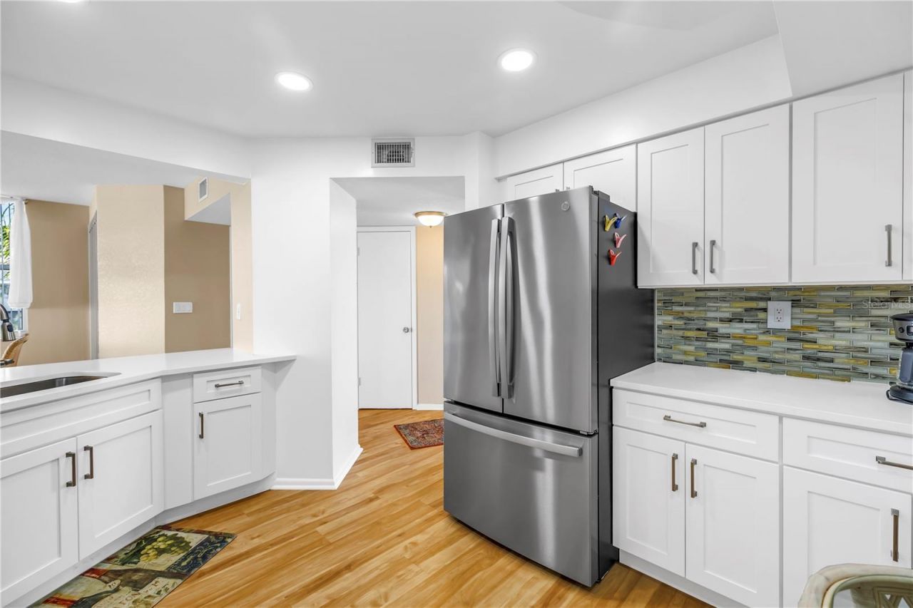 6021 Bahia Del Mar Circle, Unit 540, Saint Petersburg, FL 33715 Photo