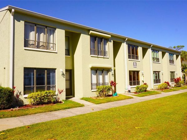 20890 NEGRIL COURT, Unit R1, LUTZ, FL 33558