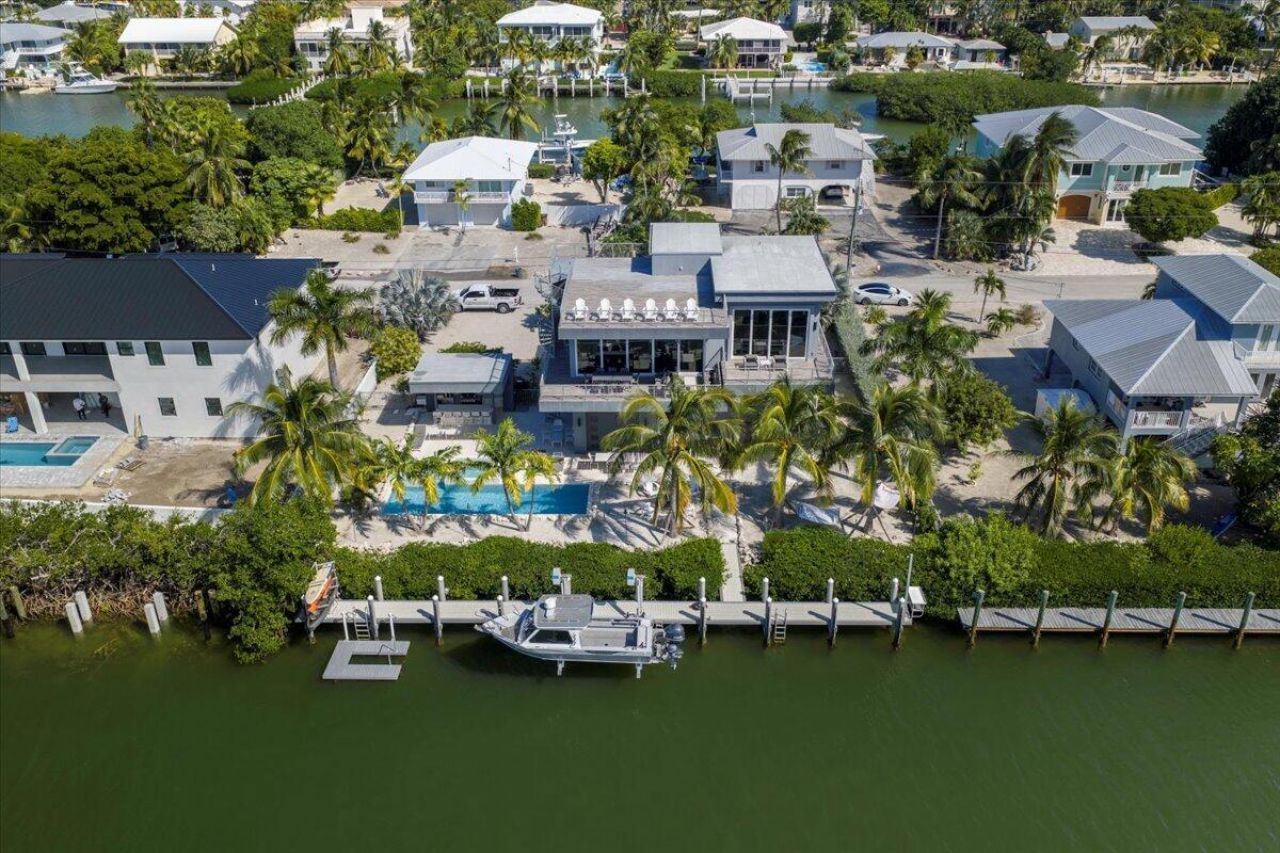 118 Avenue E, Marathon, FL 33050 Photo