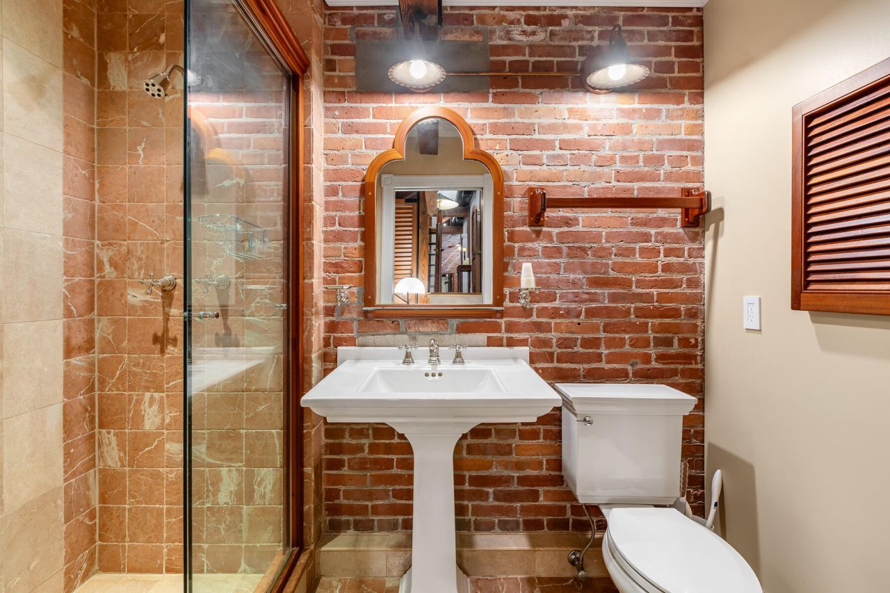 103 Front Street, Key West, FL 33040 Photo