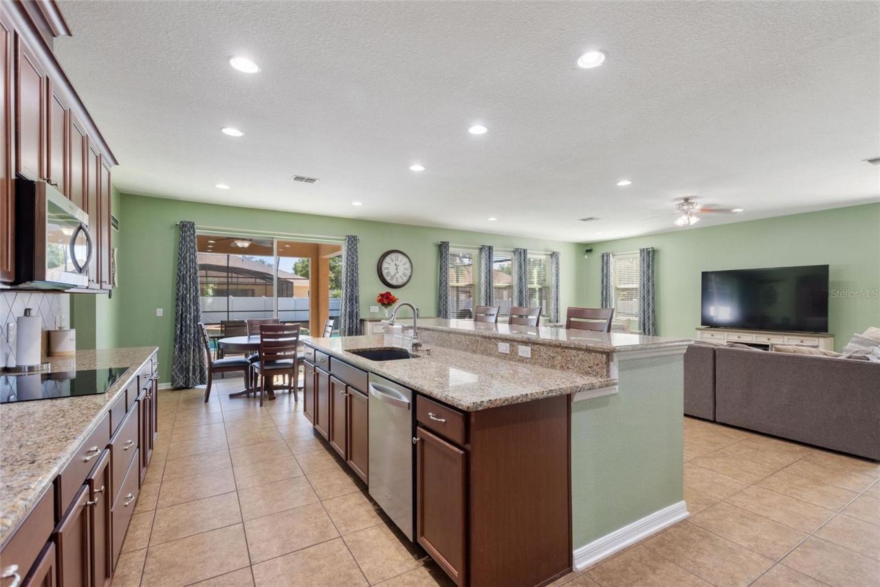 111 Onyx Court, Auburndale, FL 33823 Photo