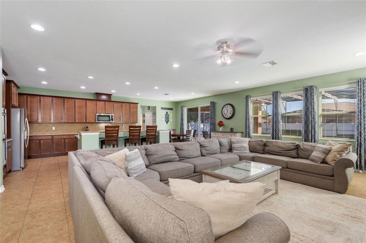 111 Onyx Court, Auburndale, FL 33823 Photo