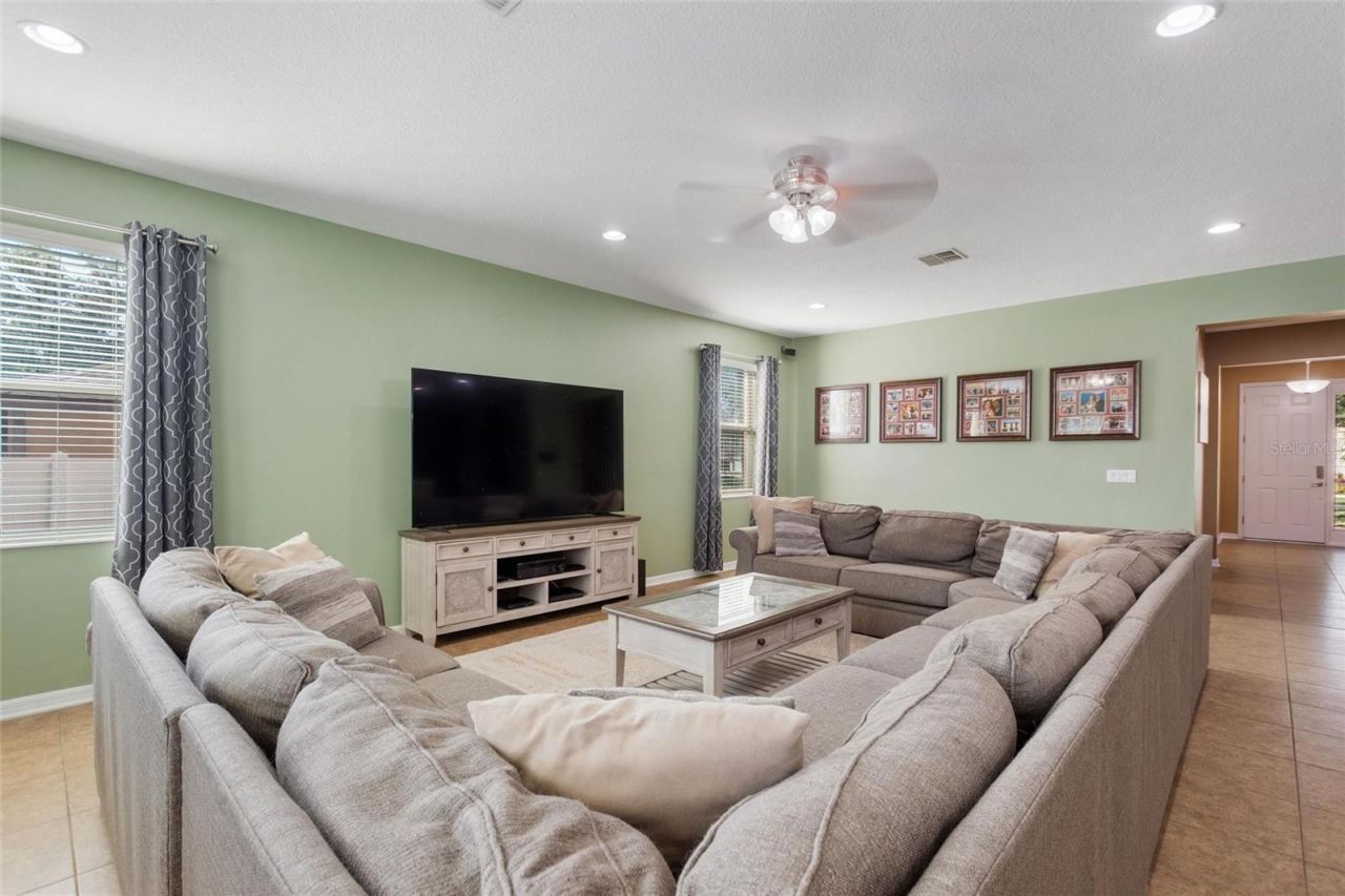 111 Onyx Court, Auburndale, FL 33823 Photo