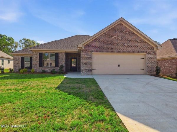 209 Anderson Oaks Drive, Pearl, MS 39208