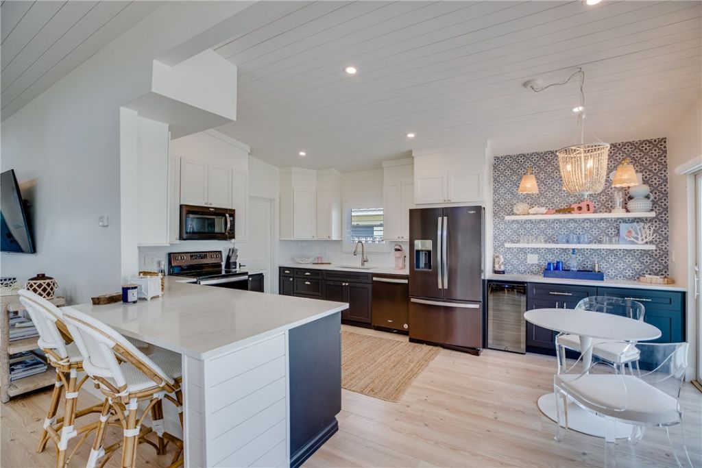 1604 Seaway Drive, Hutchinson Island, FL 34949 Photo