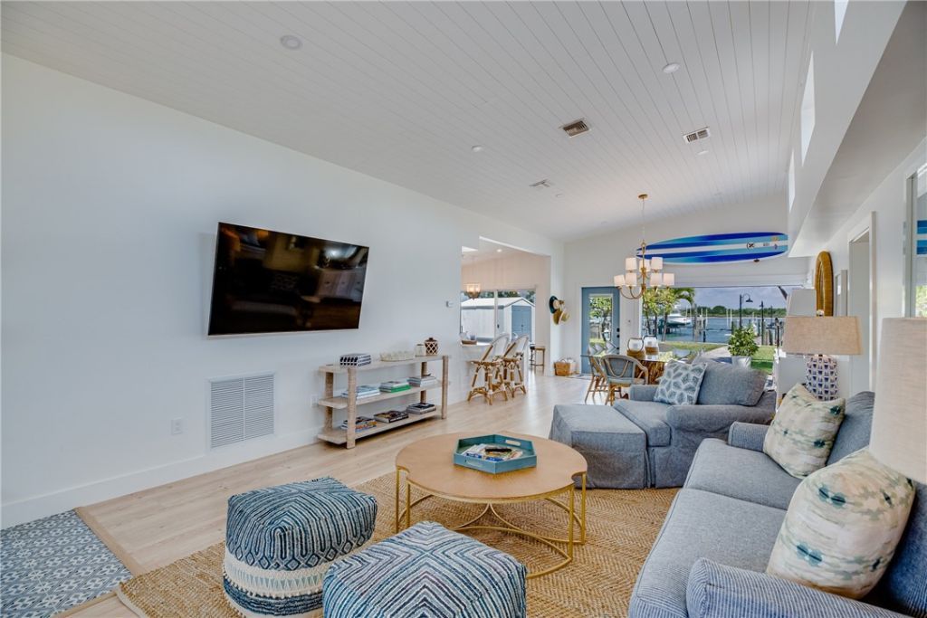 1604 Seaway Drive, Hutchinson Island, FL 34949 Photo