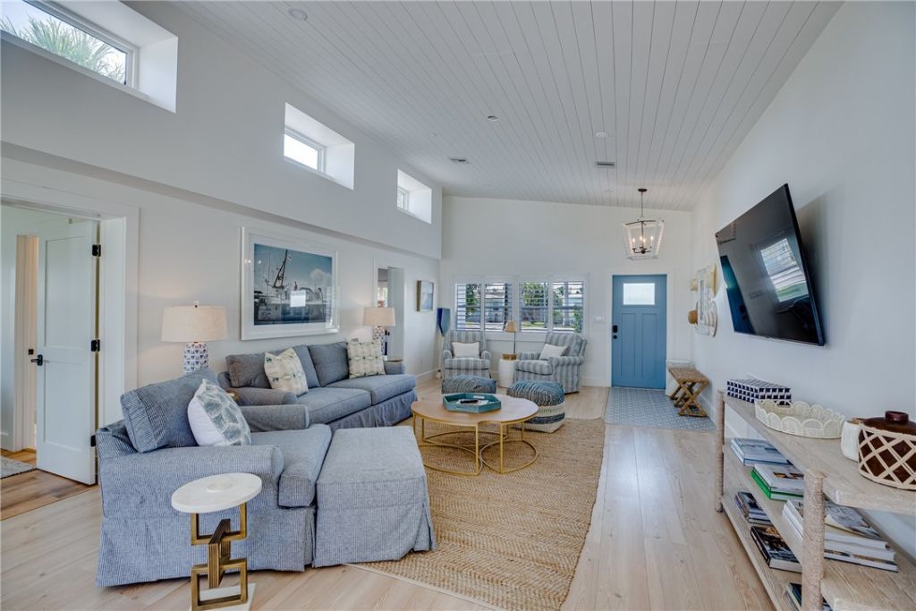 1604 Seaway Drive, Hutchinson Island, FL 34949 Photo